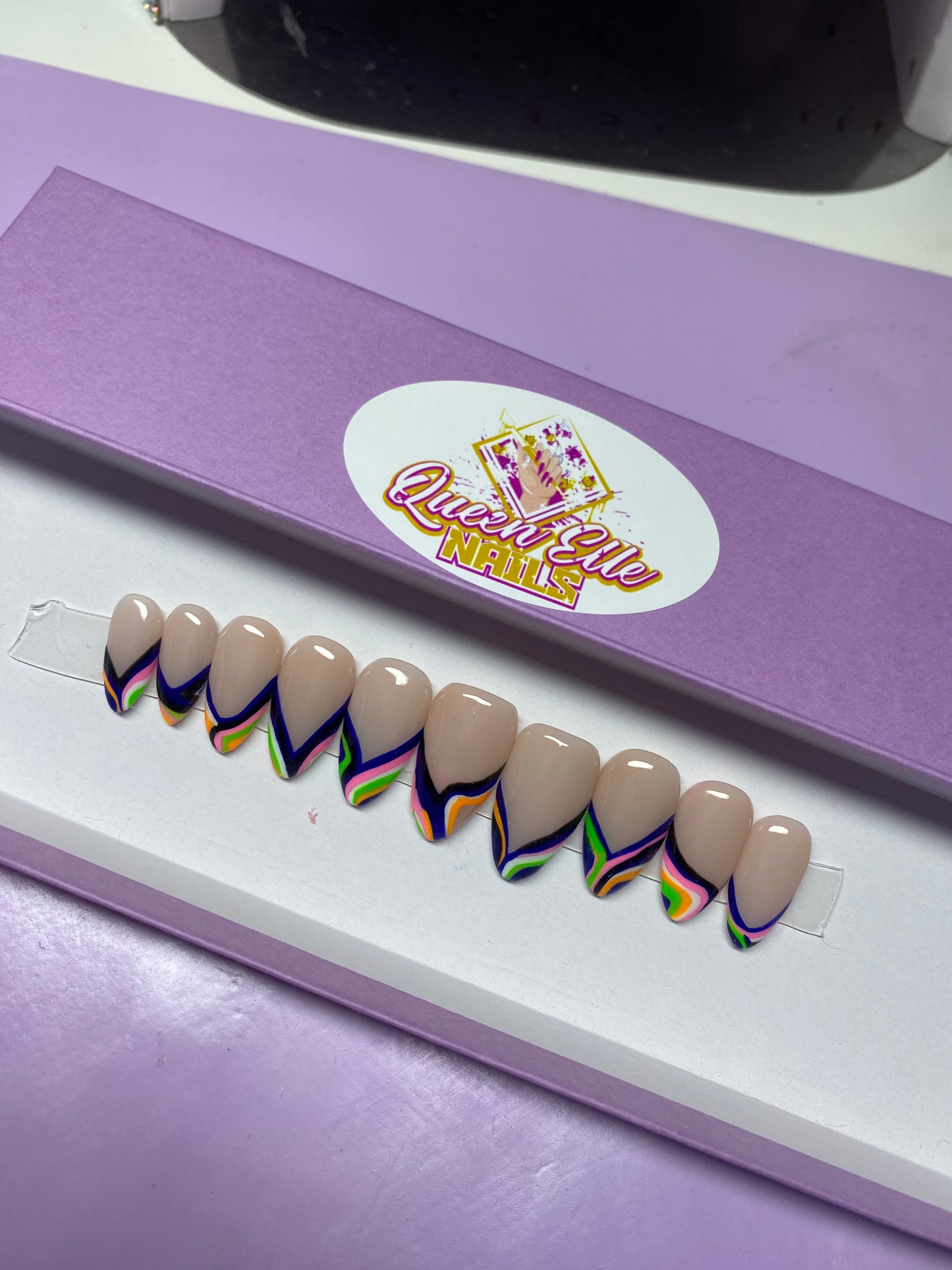 Pucci Nails - SM/Med
