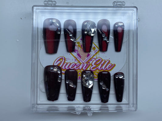 Burgundy & Silver Press-On Nails￼